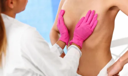Jak długo trwa rekonwalescencja po liftingu piersi?